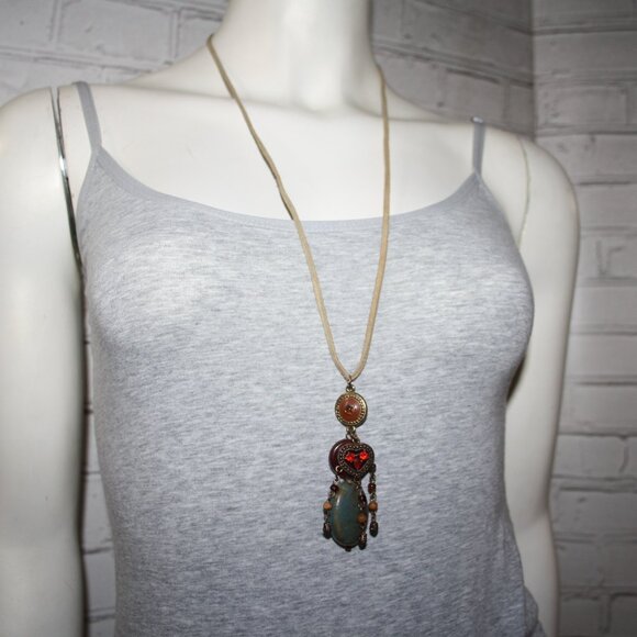Beautiful tan cord necklace with bronze and gold pendant and ceramic beads - Picture 3 of 4